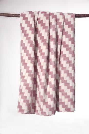 Livessa Wohndecke Wohndecke - 4 Jahreszeiten -160x200 cm / Sofadecke / Schlafdecke