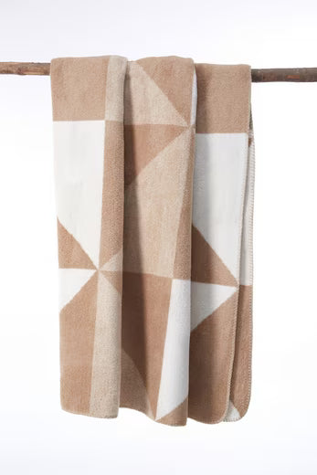 Livessa Wohndecke Wohndecke - 4 Jahreszeiten -160x200 cm / Sofadecke / Schlafdecke